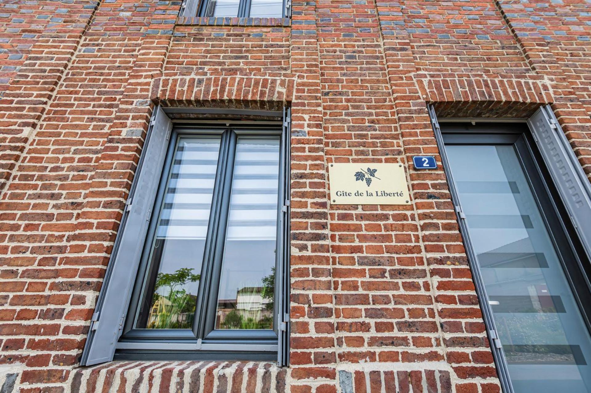 De La Liberte Apartment
