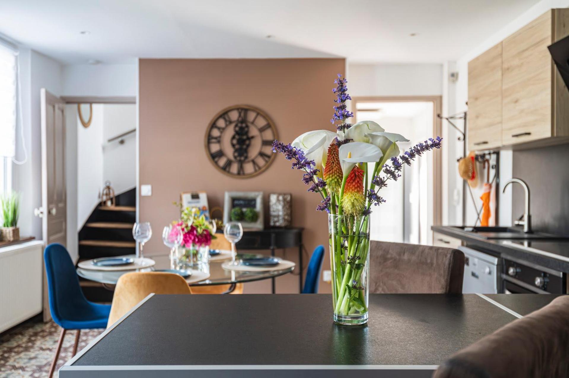 De La Liberte Apartment *